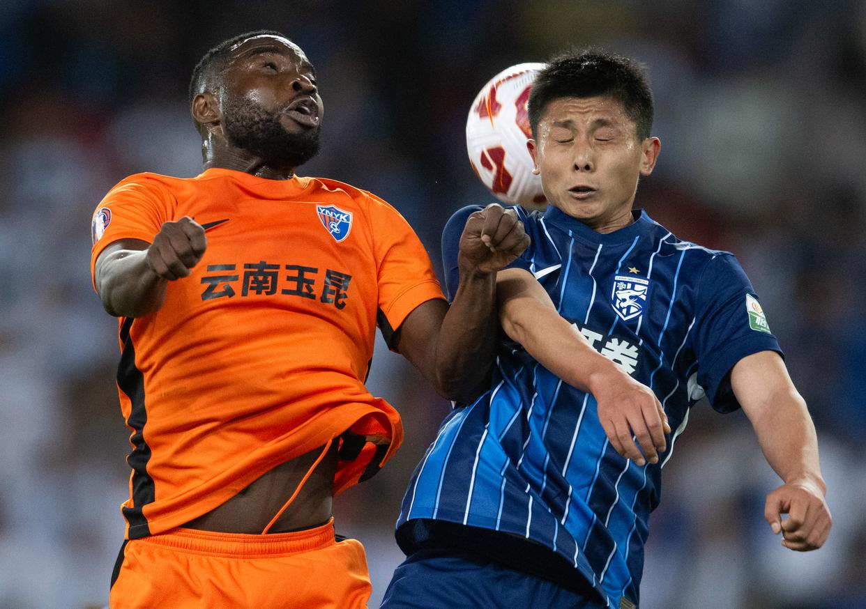 AYX爱游戏中国包含中超今晨走向成谜，武汉三镇调整名单，媒体盛赞，纪律约束更严格的词条