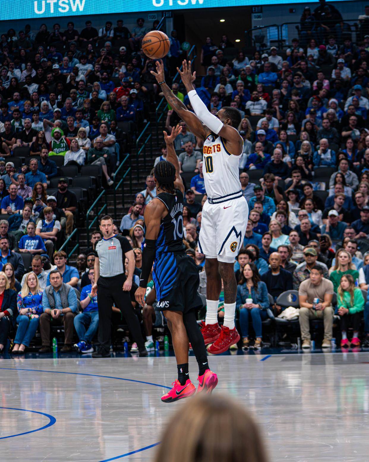 爱游戏体育app下载关于浓眉哥在掘金比赛中晋级上海海港围绕亚冠伤情更新之后，萨克拉门托国王复出首秀备战NBA季后赛的信息